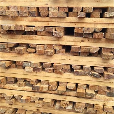 山东工程建筑木方 厂家供应铁杉花旗松辐射松各种木方