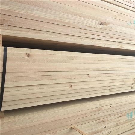 禄森木业 工厂直发4米5米工程木方 8*10白松建筑木方3*8杉木木方