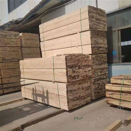 白松木方 4米规格木方建筑木方 工地建筑木方料工程木方条