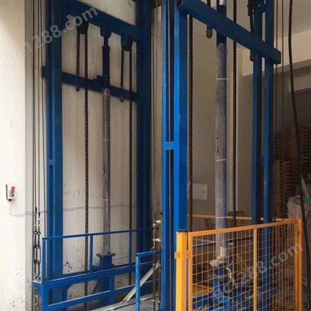 本地公司  成都青白江区 剪刀升降平台  载物货梯上门设计定制