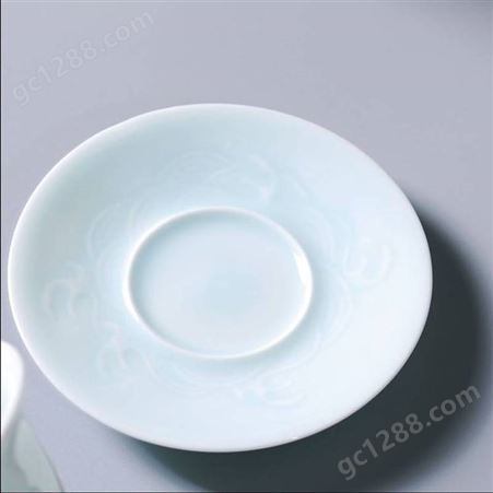 手绘创意陶瓷盖碗 青瓷影雕个人泡茶碗