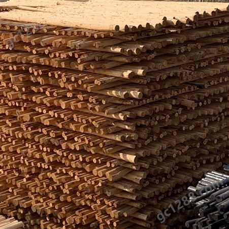 盛金源  生产 9米木杆 D13 通讯油木杆  防腐线杆 油炸杆 电力木杆  木杆厂家 6-10米