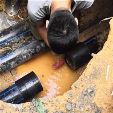 深圳市区自来水管爆裂漏水抢修金泉管道维修检测