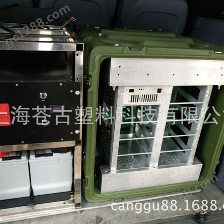 上海滚塑12U减震机架箱移动机柜服务器安装航空箱机架箱 19英寸机架箱