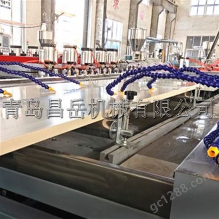 PVC木塑生产线专业厂家 PVC型材生产设备
