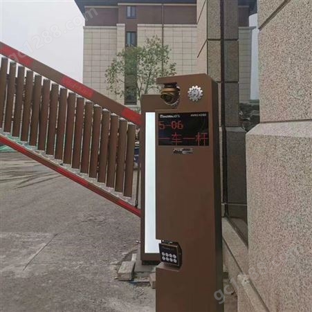 钢制车牌识别设备 朝阳红门停车场管理系统厂家