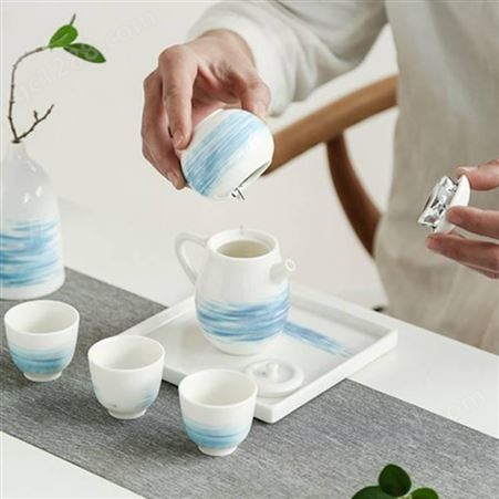家用客厅欧式水杯套装 陶瓷茶具耐热冷水壶 简约清新杯子配茶盘