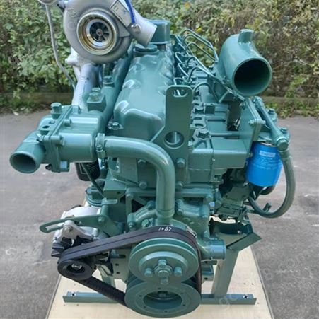 锡柴CA6DF2-22 220马力 6.74L 国二 柴油发动机 凸机 基础机