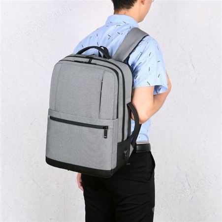 商务双肩休闲包15.6寸电脑包大容量旅行男士包