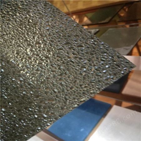 钻石颗粒板厂家 3mm颗粒耐力板 风韧透明聚碳酸酯板