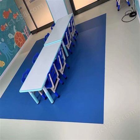 幼儿园塑胶地板多少钱一平方 幼儿园场地地板图案