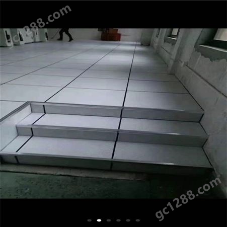 钦州柳州防城港PVC运动地板 悬浮拼装运动地板 机房防静电地板 吊顶